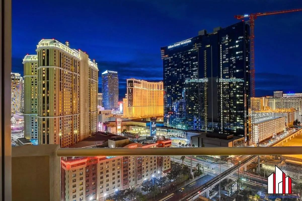 Mgm Signature-18-701 1Br2Ba Strip View Balcony location